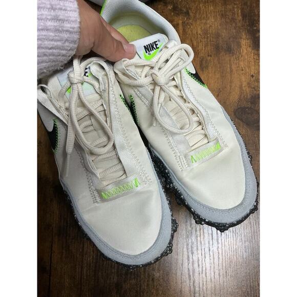 Women's 7 / Men's 5.5 - Nike Waffle Racer Crater Pale Ivory Green Low Sneakers - Picture 4 of 13